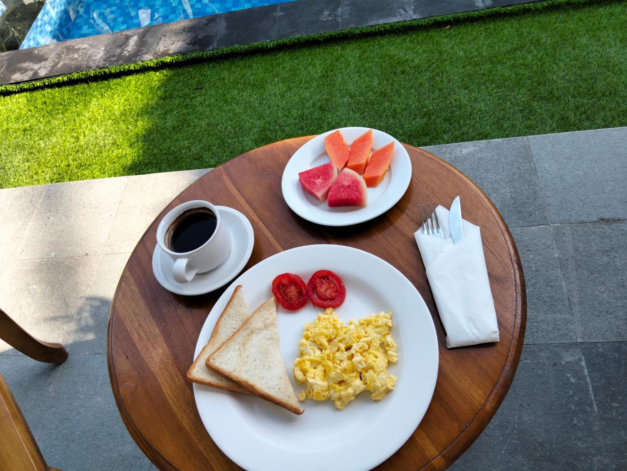 Kutus Bali Guesthouse Sanur Dış mekan fotoğraf